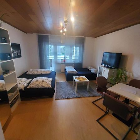 Einzimmerwohnungmit großem Balkon Mietersheim Exterior foto