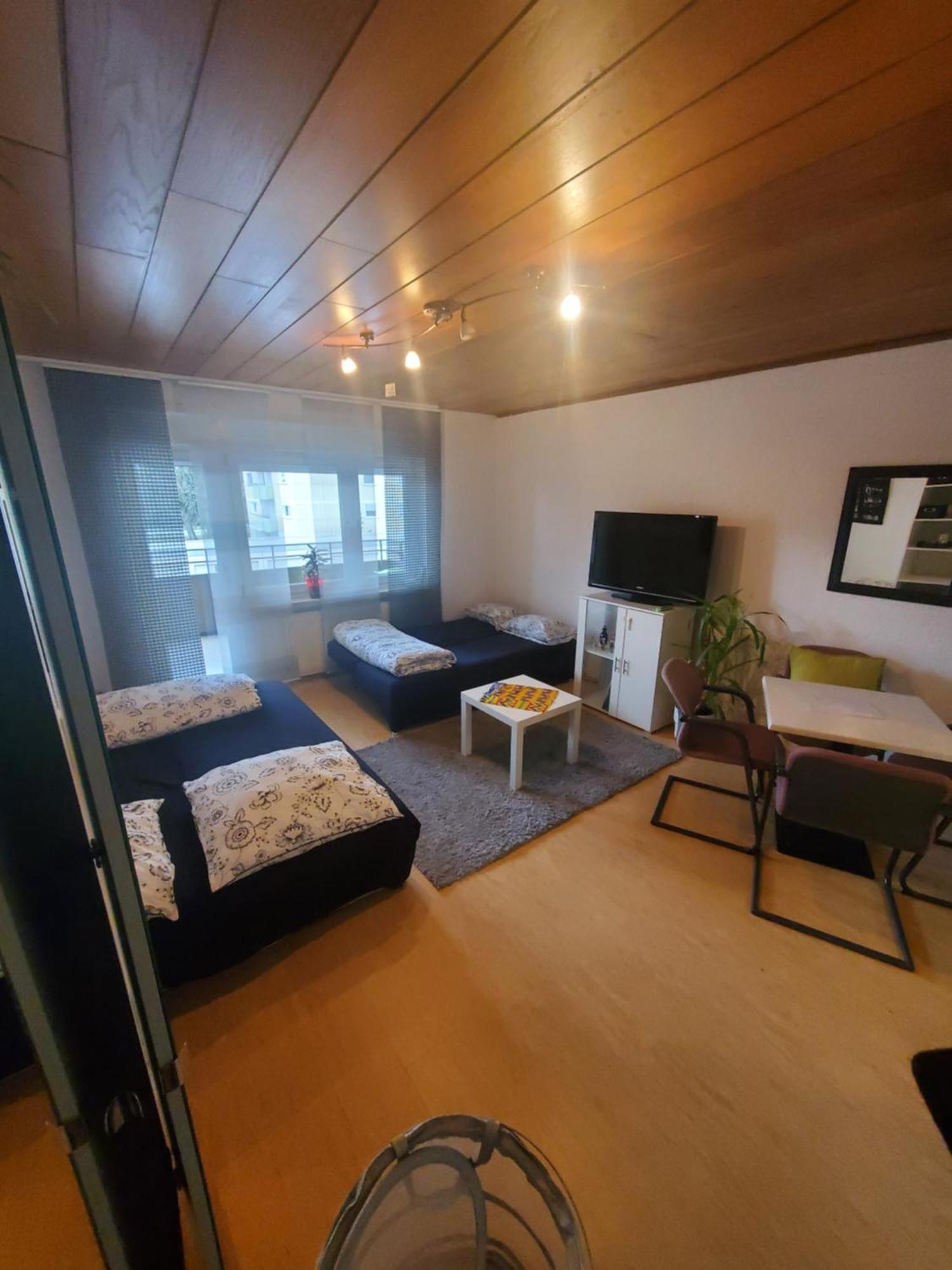 Einzimmerwohnungmit großem Balkon Mietersheim Exterior foto