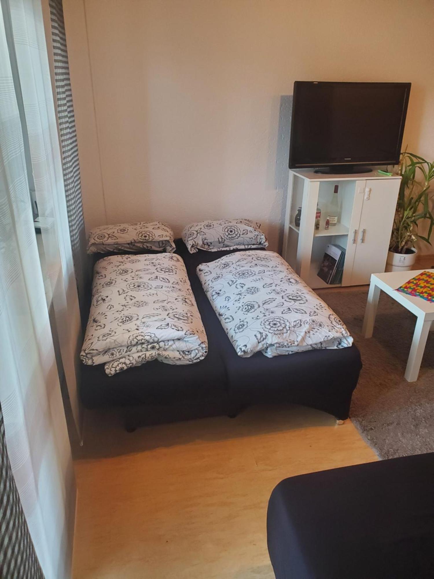 Einzimmerwohnungmit großem Balkon Mietersheim Exterior foto